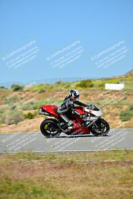 media/Apr-21-2024-TrackXperience (Sun) [[1a8d4e68db]]/Level 2/Session 1 (Turn 2)/